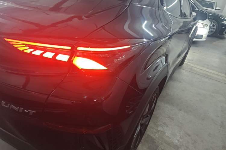 Used CHANGAN UNI-T 2020 1.5T Prestige Version Right Rear Taillight