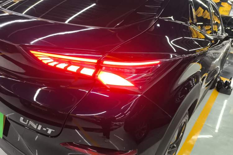 Used CHANGAN UNI-T 2020 1.5T Prestige Version Right Rear Taillight
