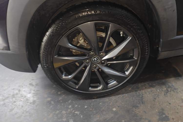 Used CHANGAN UNI-T 2020 1.5T Prestige Version Right Rear Wheel Hub