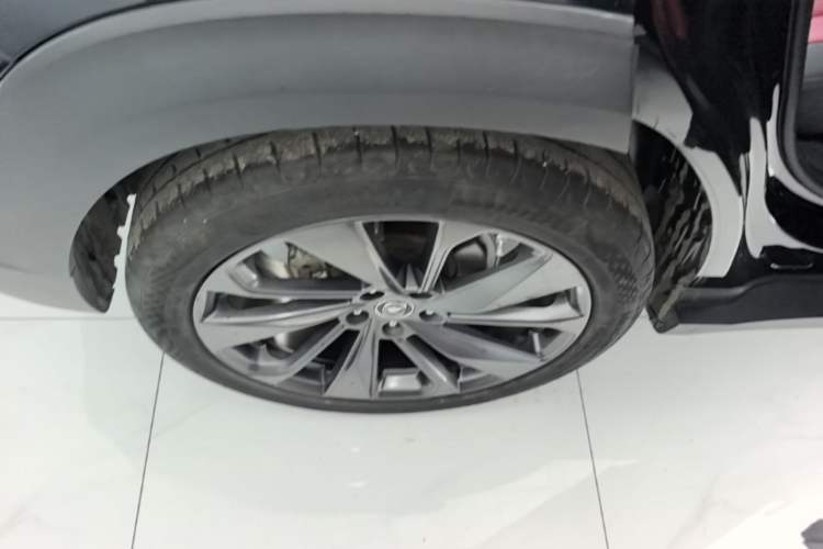 Used CHANGAN UNI-T 2020 1.5T Flagship Version Right Rear Wheel Hub