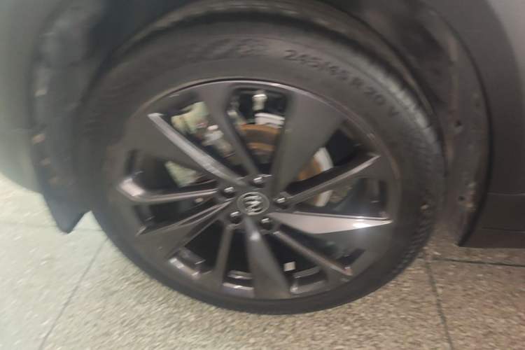 Used CHANGAN UNI-T 2020 1.5T Flagship Version Right Rear Wheel Hub
