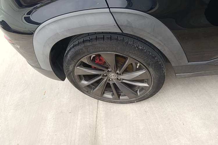 Used CHANGAN UNI-T 2020 1.5T Prestige Version Right Rear Wheel Hub