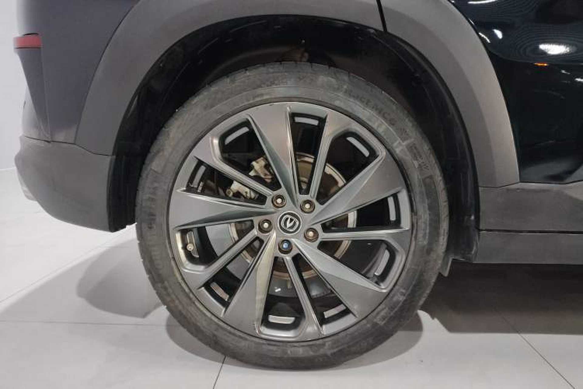 Used CHANGAN UNI-T 2020 1.5T Prestige Version Right Rear Wheel Hub