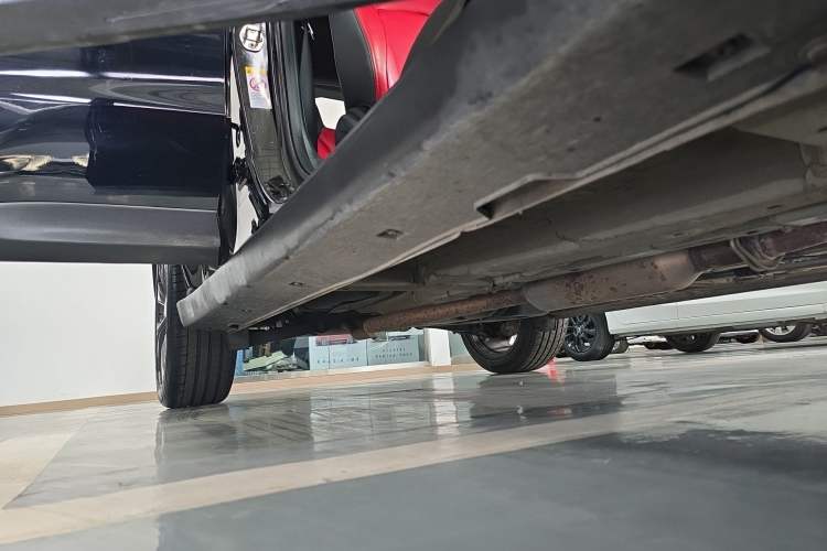 Used CHANGAN UNI-T 2020 1.5T Prestige Version Right Side Sill
