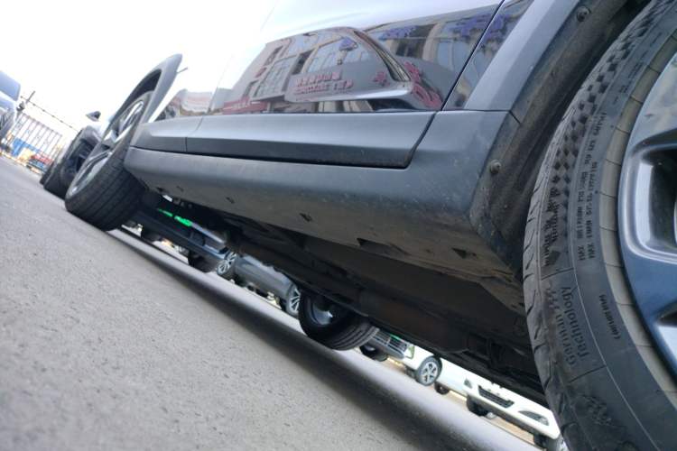 Used CHANGAN UNI-T 2020 1.5T Prestige Version Right Side Sill