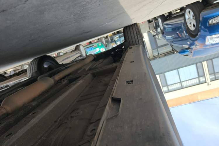 Used CHANGAN UNI-T 2020 1.5T Flagship Version Right Side Sill