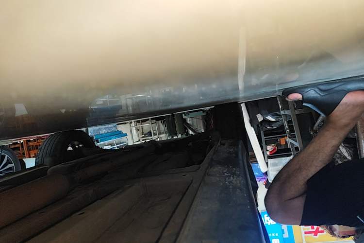 Used CHANGAN UNI-T 2020 1.5T Flagship Version Right Side Sill