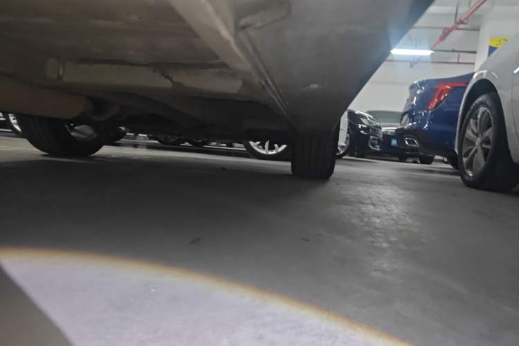 Used CHANGAN UNI-T 2020 1.5T Prestige Version Right Side Sill