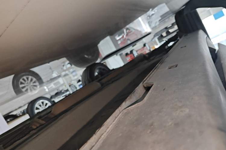 Used CHANGAN UNI-T 2020 1.5T Prestige Version Right Side Sill