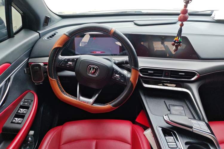 Used CHANGAN UNI-T 2020 1.5T Prestige Version Steering Wheel