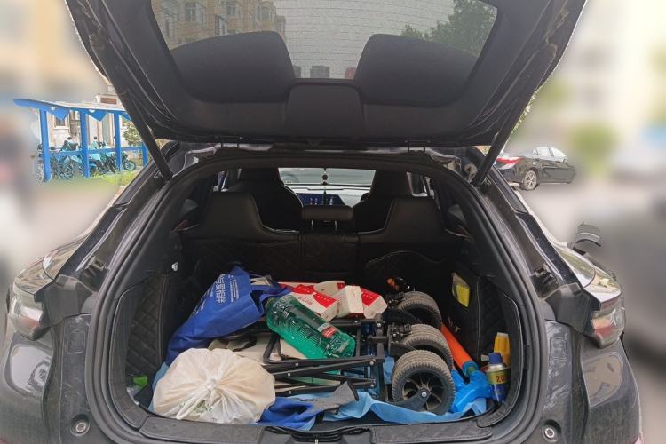 Used CHANGAN UNI-T 2020 1.5T Flagship Version Trunk