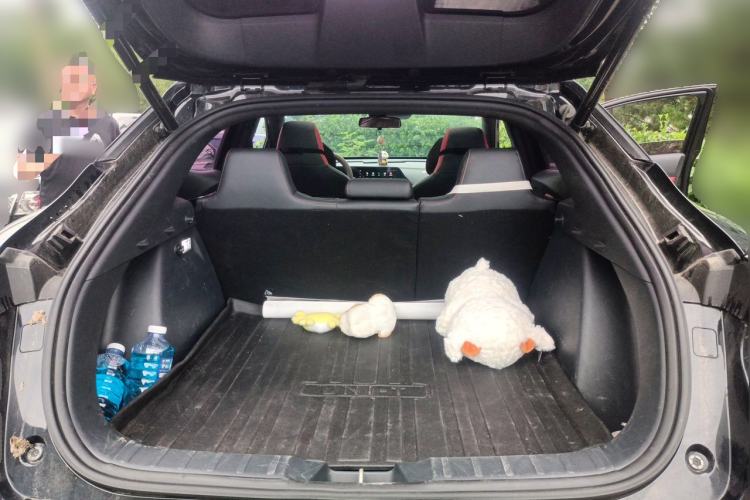 Used CHANGAN UNI-T 2020 1.5T Flagship Version Trunk