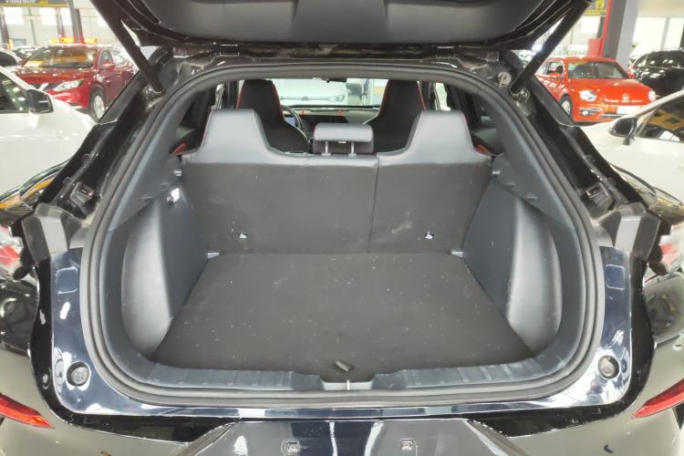 Used CHANGAN UNI-T 2020 1.5T Flagship Version Trunk
