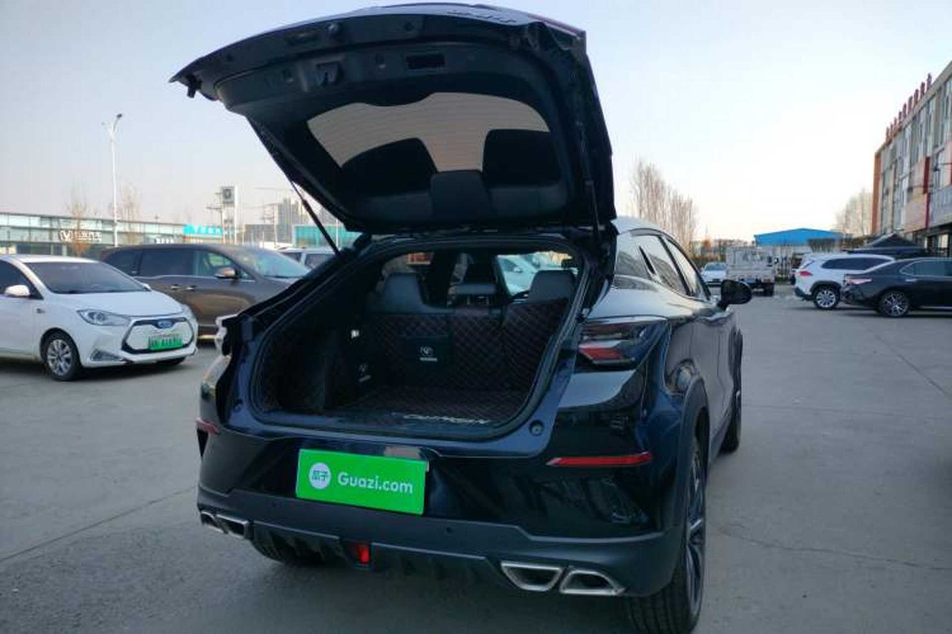 Used CHANGAN UNI-T 2020 1.5T Prestige Version Trunk