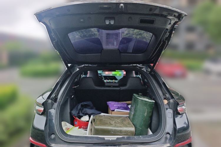 Used CHANGAN UNI-T 2020 1.5T Flagship Version Trunk
