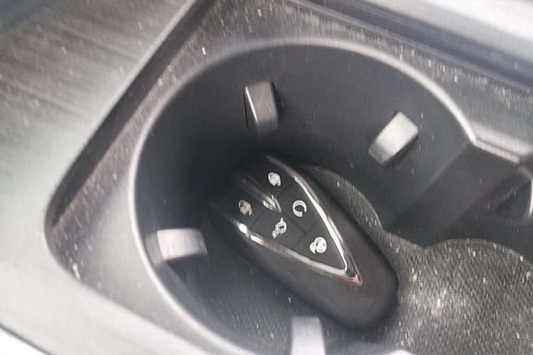Used CHANGAN UNI-T 2020 1.5T Flagship Version Vehicle Key
