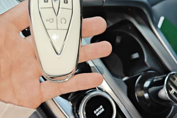 Used CHANGAN UNI-T 2020 1.5T Flagship Version Vehicle Key