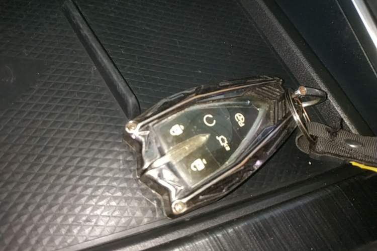 Used CHANGAN UNI-T 2020 1.5T Flagship Version Vehicle Key