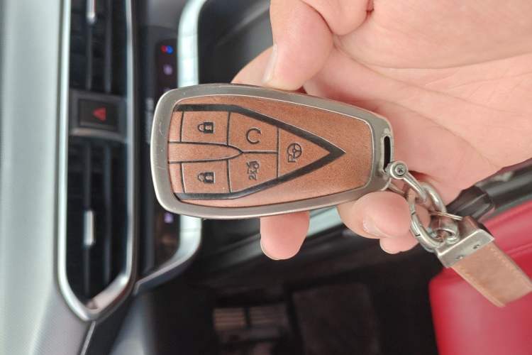 Used CHANGAN UNI-T 2020 1.5T Flagship Version Vehicle Key