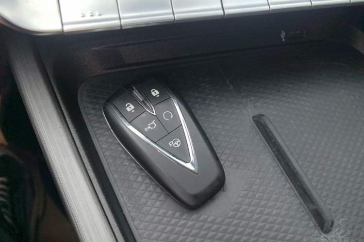 Used CHANGAN UNI-T 2020 1.5T Flagship Version Vehicle Key