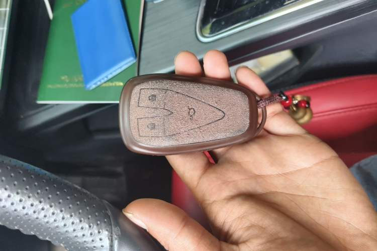 Used CHANGAN UNI-T 2020 1.5T Prestige Version Vehicle Key