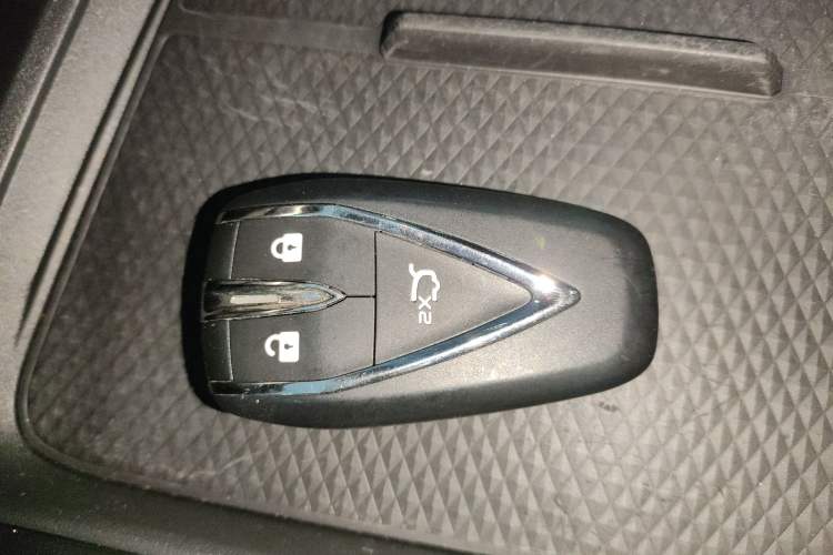 Used CHANGAN UNI-T 2020 1.5T Prestige Version Vehicle Key