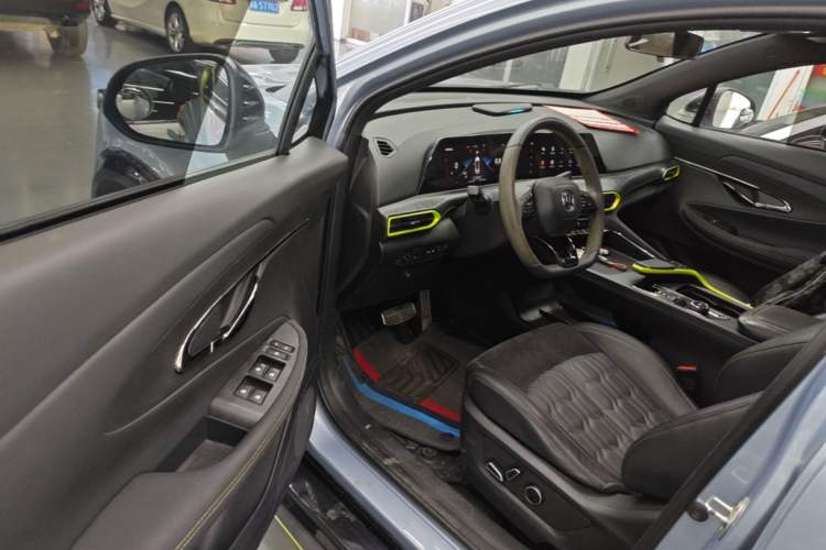 Used CHANGAN UNI-T 2020 1.5T Flagship Version Driver Seat