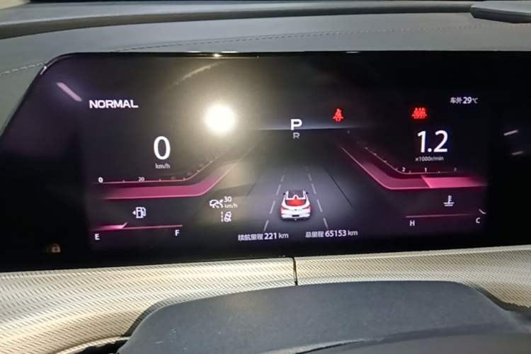 Used CHANGAN UNI-T 2020 1.5T Flagship Version Instrument Cluster