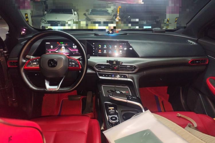 Used CHANGAN UNI-T 2020 1.5T Prestige Version Center Console
