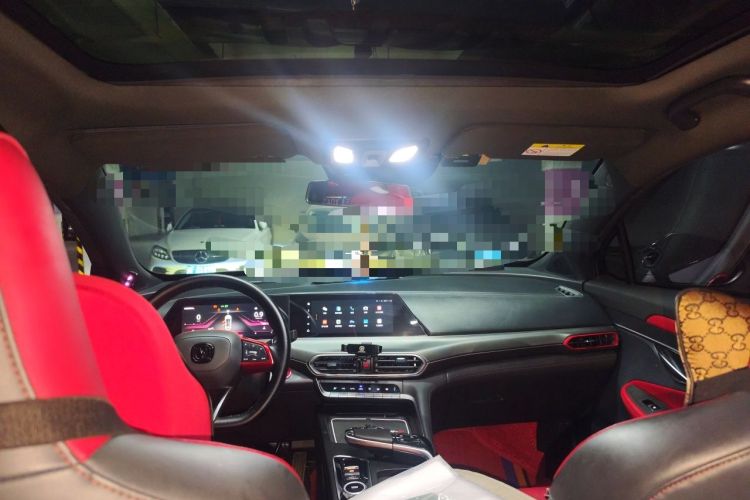 Used CHANGAN UNI-T 2020 1.5T Prestige Version Headliner
