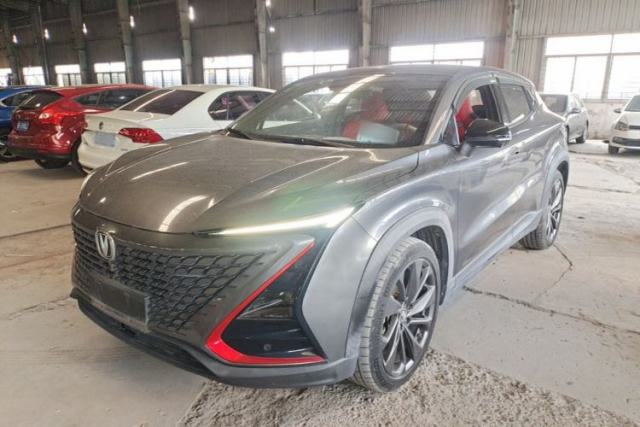 Używany CHANGAN UNI-T 2020 1.5T Prestige Version