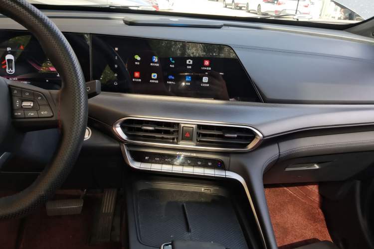 Used CHANGAN UNI-T 2020 1.5T Flagship Version Audio And AC Panel