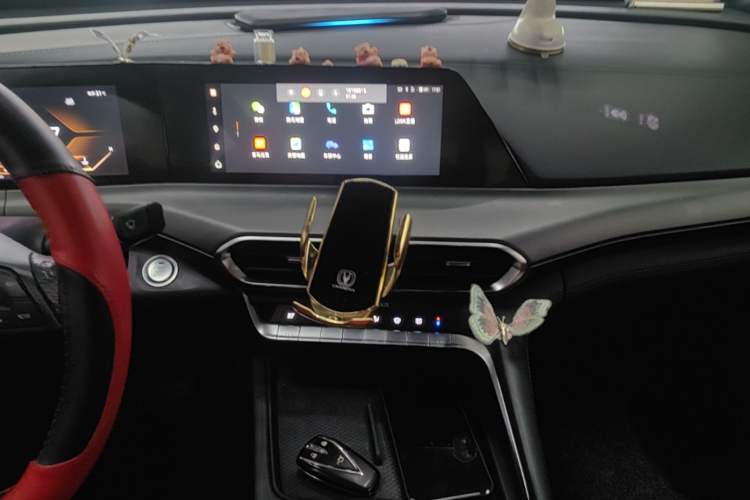 Used CHANGAN UNI-T 2020 1.5T Prestige Version Audio And AC Panel