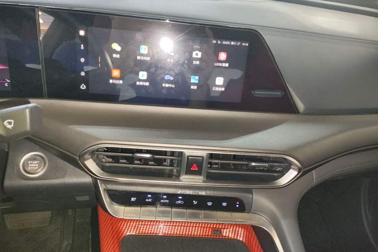 Used CHANGAN UNI-T 2020 1.5T Prestige Version Audio And AC Panel