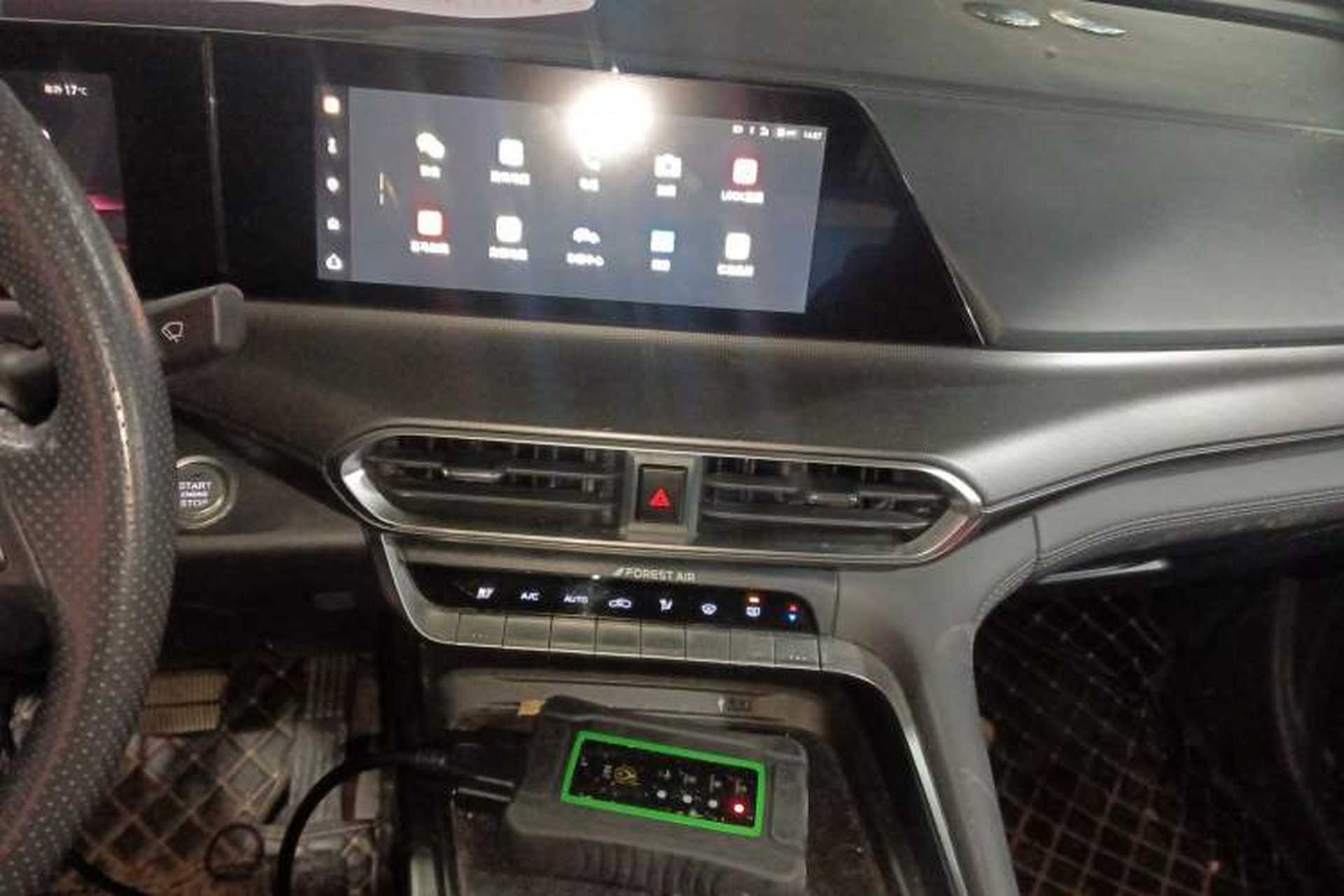 Used CHANGAN UNI-T 2020 1.5T Prestige Version Audio And AC Panel