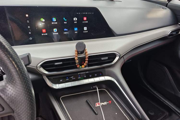 Used CHANGAN UNI-T 2020 1.5T Flagship Version Audio And AC Panel