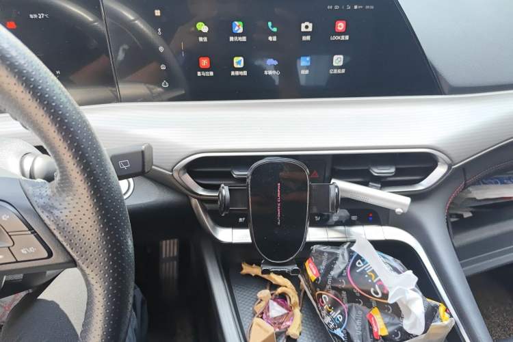 Used CHANGAN UNI-T 2020 1.5T Flagship Version Audio And AC Panel