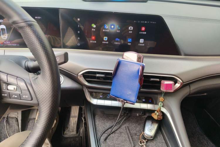 Used CHANGAN UNI-T 2020 1.5T Prestige Version Audio And AC Panel