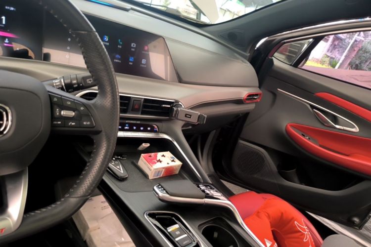 Used CHANGAN UNI-T 2020 1.5T Flagship Version Audio And AC Panel