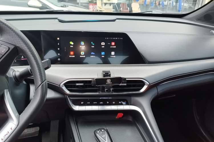 Used CHANGAN UNI-T 2020 1.5T Prestige Version Audio And AC Panel