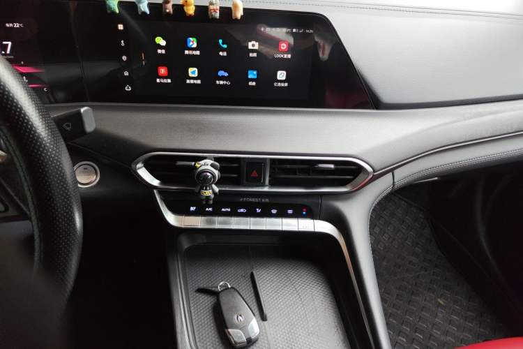 Used CHANGAN UNI-T 2020 1.5T Prestige Version Audio And AC Panel