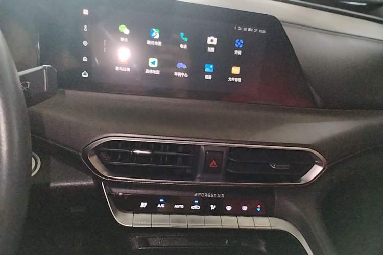 Used CHANGAN UNI-T 2020 1.5T Luxury Model Audio And AC Panel