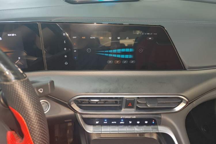Used CHANGAN UNI-T 2020 1.5T Prestige Version Audio And AC Panel
