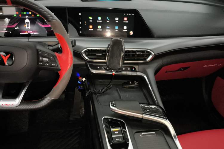 Used CHANGAN UNI-T 2020 1.5T Prestige Version Audio And AC Panel