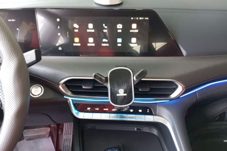 Used CHANGAN UNI-T 2020 1.5T Flagship Version Audio And AC Panel
