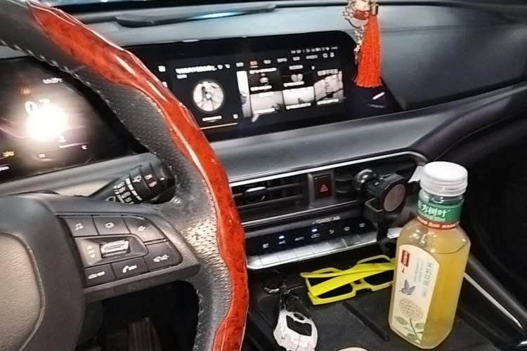 Used CHANGAN UNI-T 2020 1.5T Flagship Version Audio And AC Panel