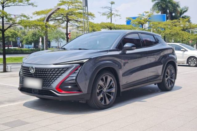 Used CHANGAN UNI-T 2020 1.5T Prestige Version