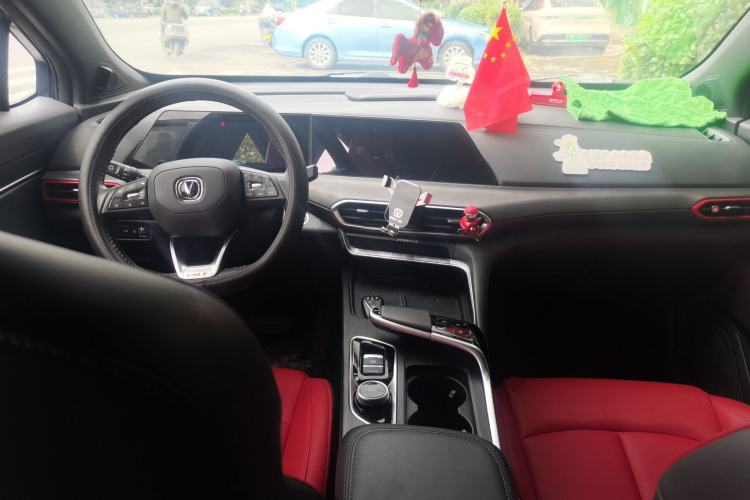 Used CHANGAN UNI-T 2020 1.5T Flagship Version Center Console