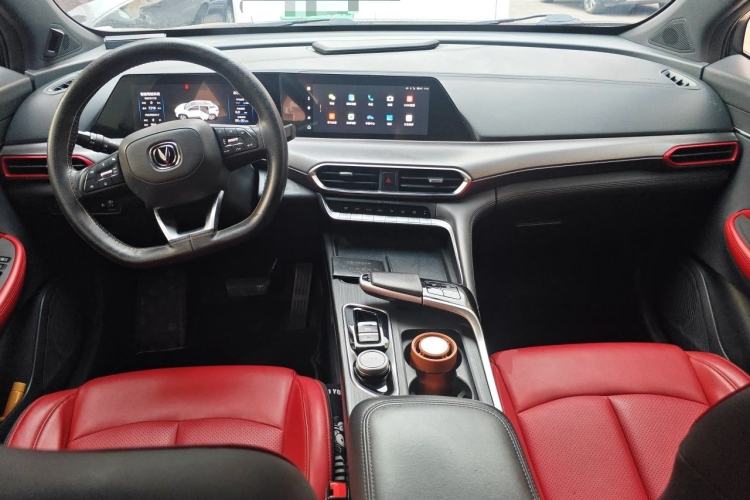 Used CHANGAN UNI-T 2020 1.5T Prestige Version Center Console