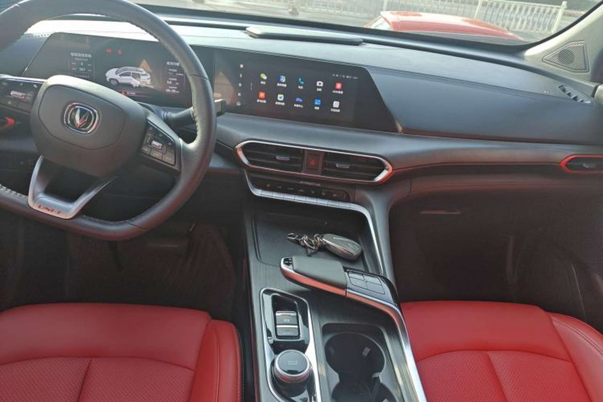 Used CHANGAN UNI-T 2020 1.5T Prestige Version Center Console